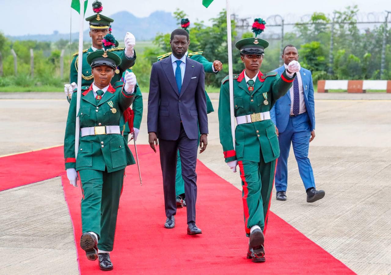 En visite de travail à Abuja, au Nigéria, le Président sénégalais Bassirou Diomaye Faye