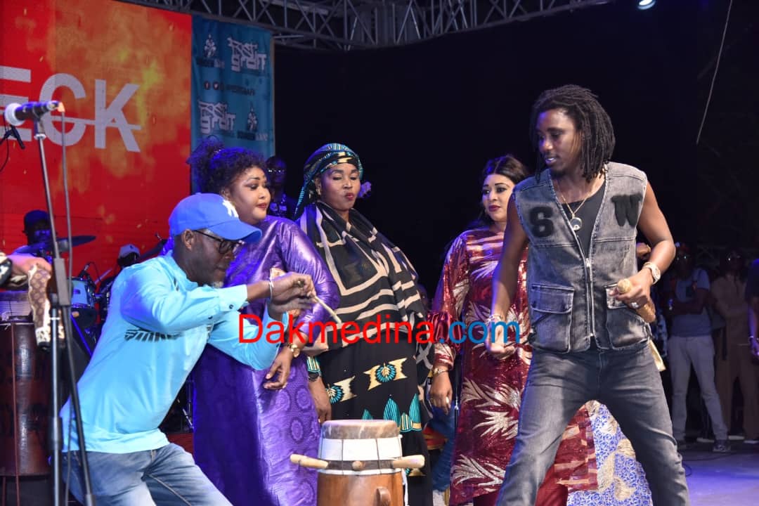 INTÉGRALITÉ CONCERT WALLY SECK À LA MEDINA SPECIAL ANNIVERSAIRE BAMBA FALL MAIRE DE MEDINA