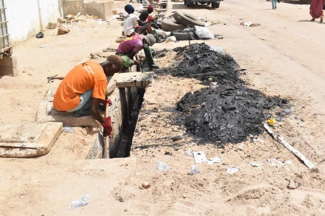 OPERATIONS PRE-HIVERNAGES DE CURAGE DES CANAUX: L’Onas et la commune de Touba unissent leurs forces