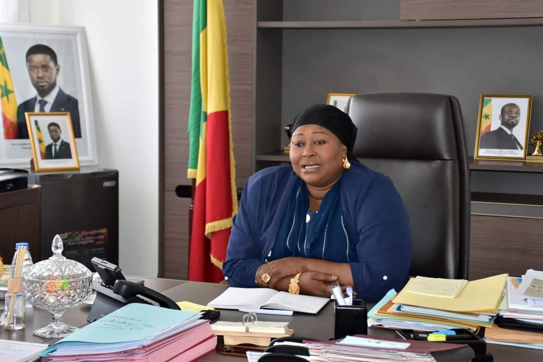 MAÏMOUNA DIÈYE MINISTRE DE LA FAMILLE ET DES SOLIDARITÉS: Femme de terrain et actrice du développement au service de la Famille sénégalaise