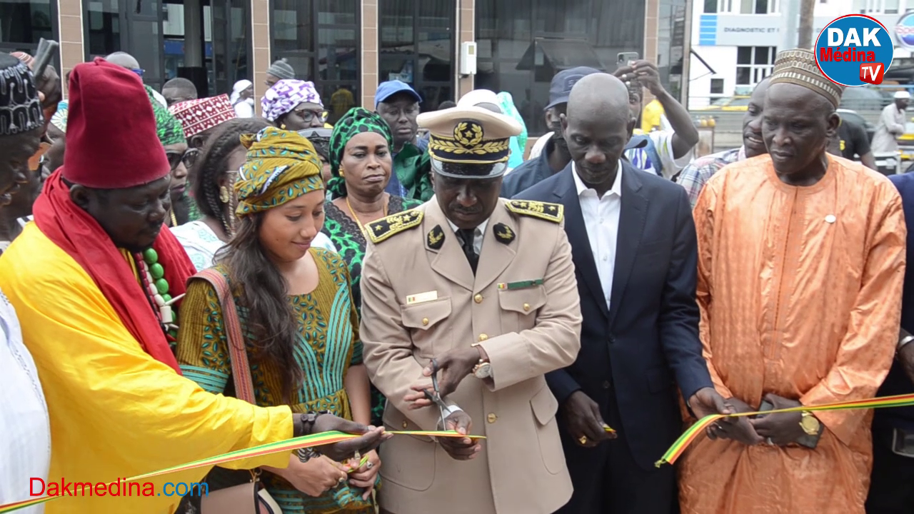 Inauguration du nouveau marché aux poissons de Soumbedioune: »marché bi dina yok komkomou djiguen yii