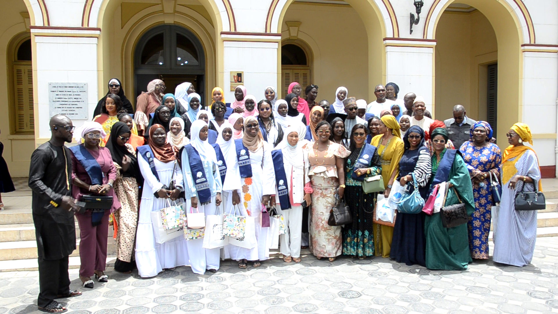 École Mariama Bâ: Grand sargal annuel des bachelières et lauréates du Concours Général