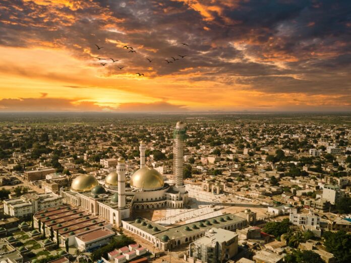 GRANDE MOSQUÉE DE TIVAOUANE | REMISE OFFICIELLE DES CLES AU KHALIFE GÉNÉRAL LE 14 SEPTEMBRE 2024