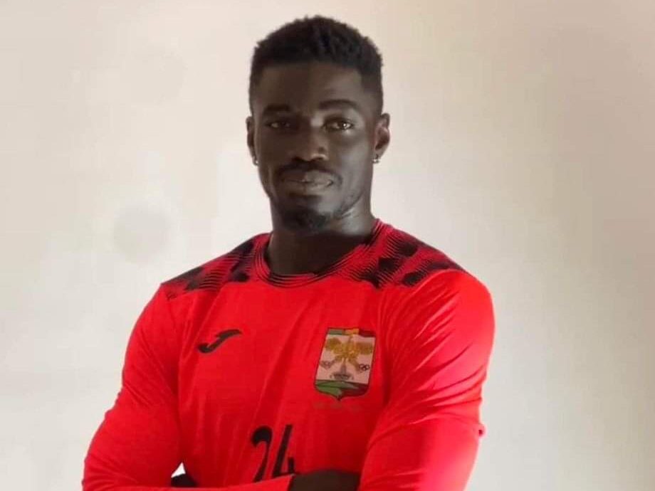 Cheikh Lo Ndoye élu meilleur joueur du championnat sénégalais 2023-2024 par l’ANPS