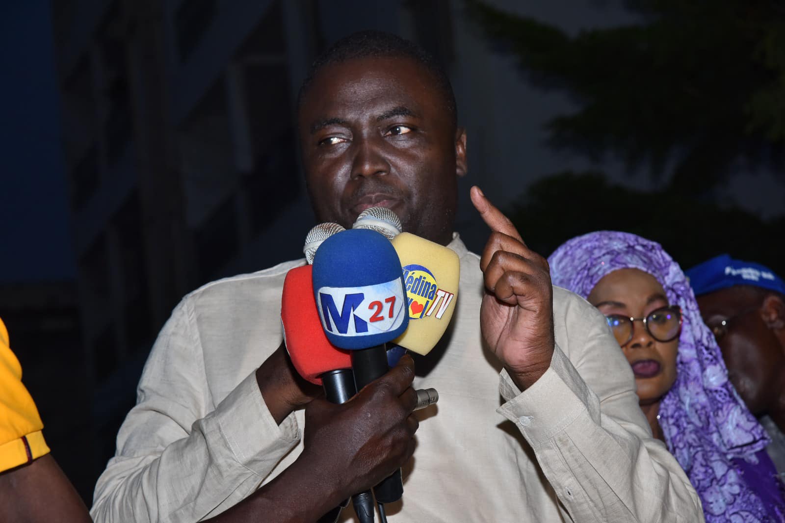 Législatives 2024 : Bamba Fall mobilise ses partisans lors d’un grand meeting à Thieurigne