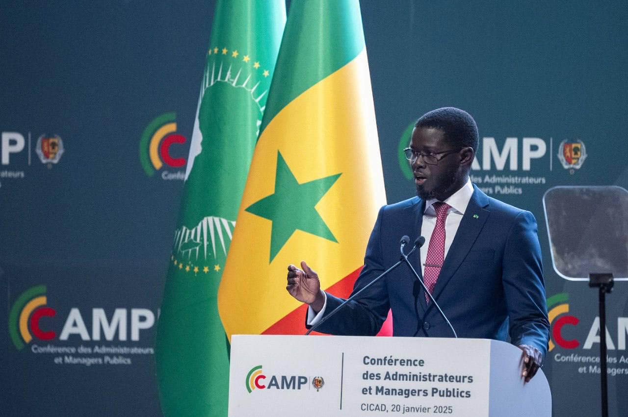Son Excellence le Président de la République a présidé ce lundi 20 janvier 2025 la première édition de la Conférence des Administrateurs et Managers Publics (CAMP). Cet événement inédit,
