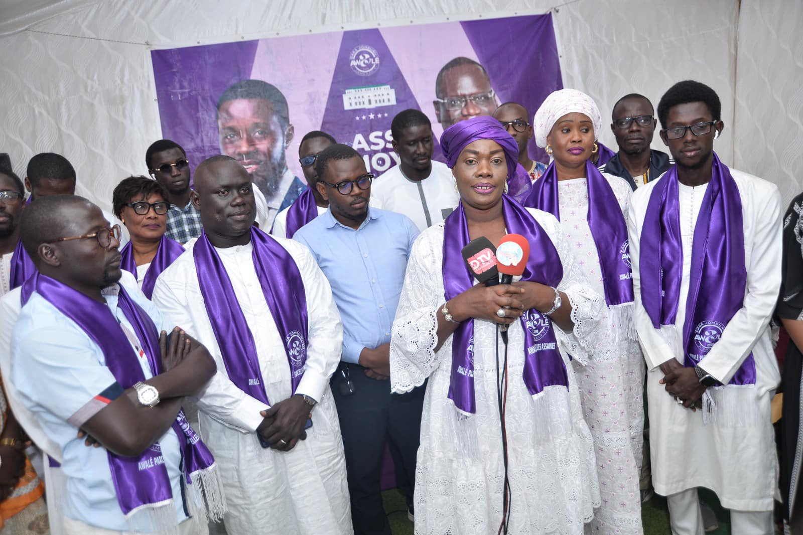 AWALE / DAKAR Madame Boury Niang nouvellement installée en tant que déléguée communale de Awalé Parcelles Assainies.