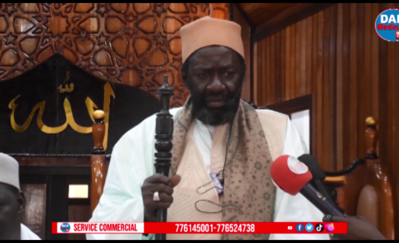 Priére korité à la grande mosquée de Gueule-tapée dirigé imam Pape Laye Diéne…