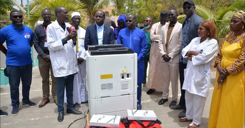 Carrefour Médical appuie l’hôpital Abass Ndao en matériel médical:«kou la diokh ndeki, bou la digué…