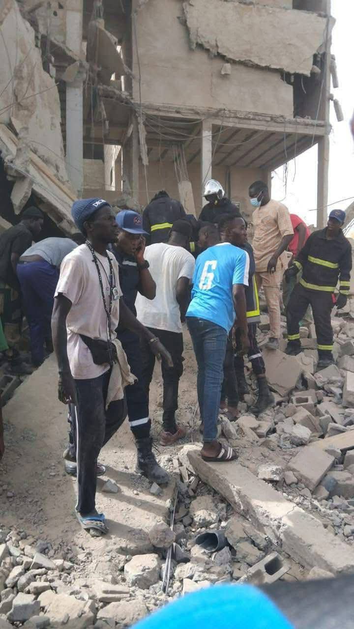 urgence – Effondrement d’un immeuble à Touba