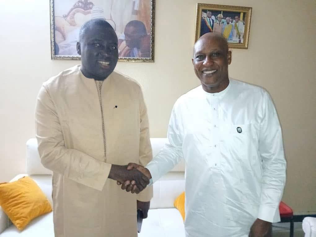Bamba Fall reçoit une délégation du Comité des Jeux Olympiques Dakar 2026