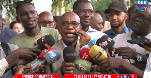Sit-in Des Acteurs De La Présse Sur le Cas de Maimouna Ndour Faye 7TV et Babacar Fall RFM