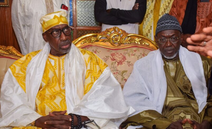 DÉLÉGATION DU KHALIFE GÉNÉRAL DES MOURIDES REÇUE PAR LE GRAND SERIGNE DE DAKAR EN PRÉLUDE DES “Niary Goudi Ndakarou&rsquo;